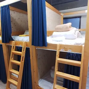  Hostel Bee-hive Sugamo - Male Only